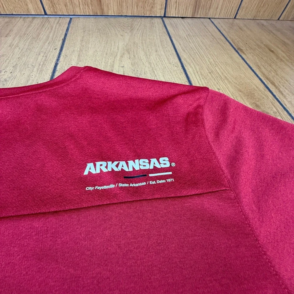 Nike Arkansas Razorbacks Dri-FIT On-Field Shirt Mens XL Red V-Neck Training Top